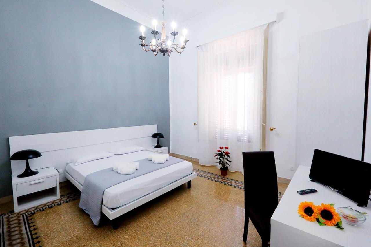 Palazzo Napolitano Bed & Breakfast Palermo Exterior foto